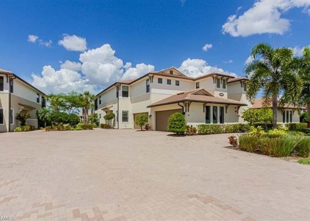 2129 Frangipani Cir #101, Naples