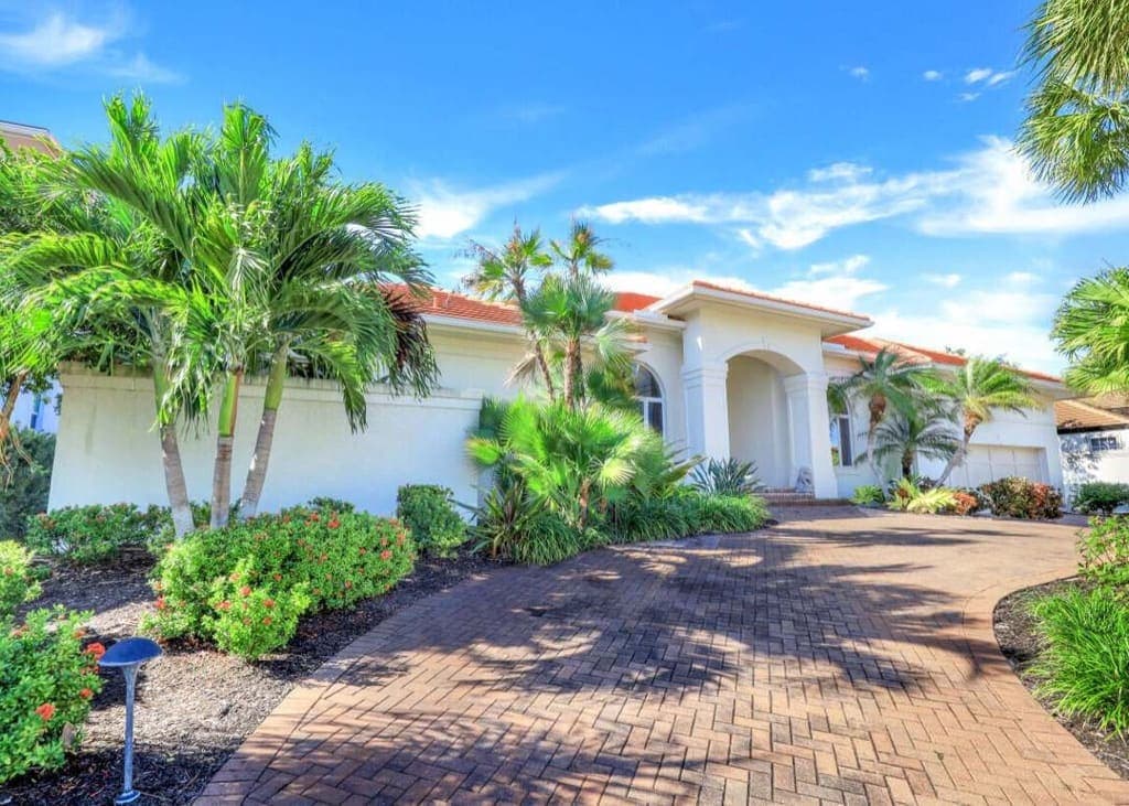 256 Rockhill Ct, Marco Island