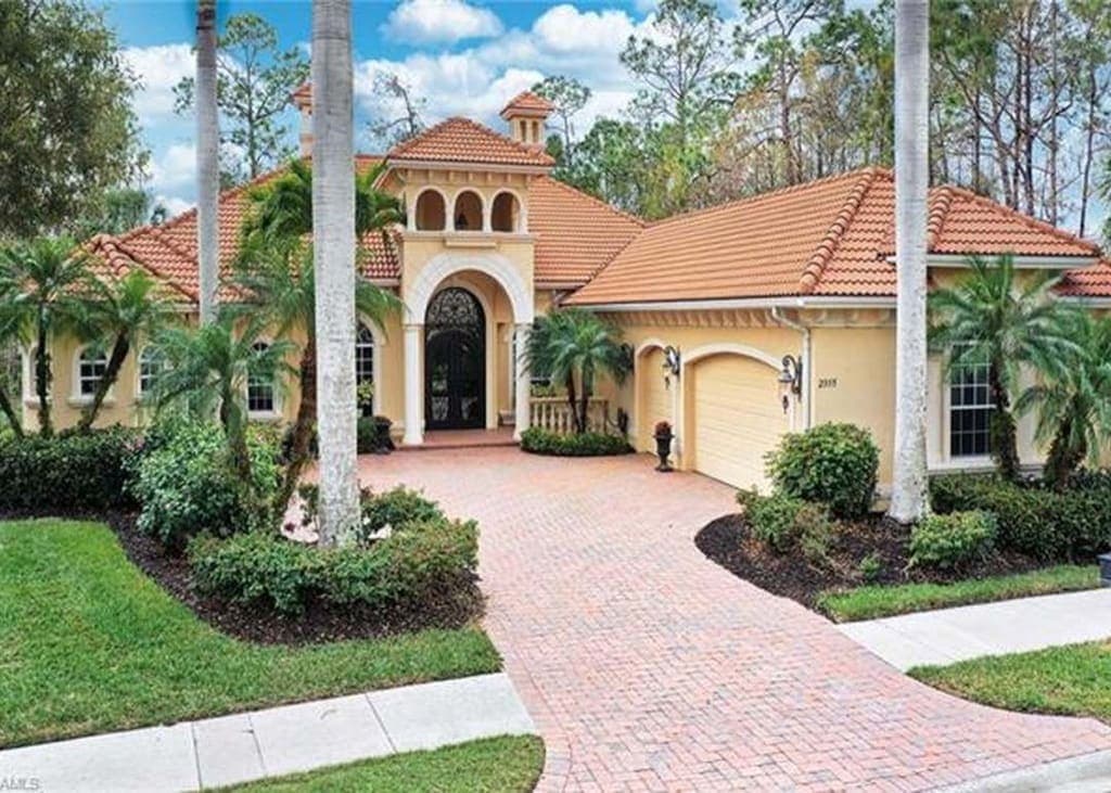 2955 Mona Lisa Blvd, Naples