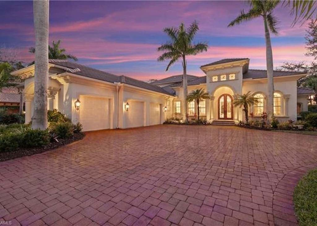 3040 Mona Lisa Blvd, Naples