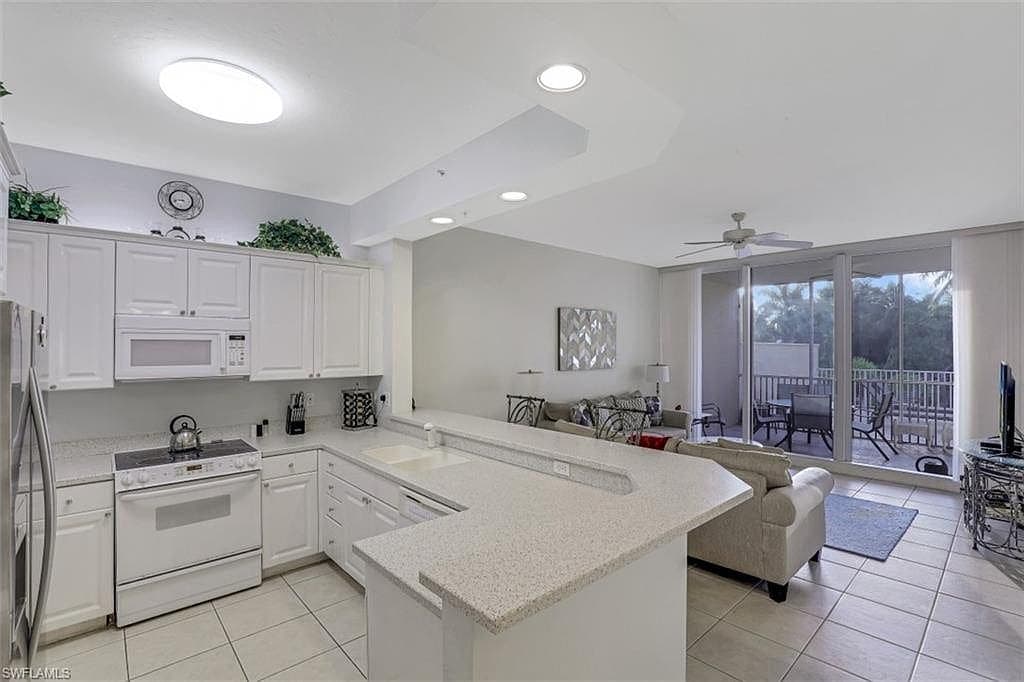 460 Launch Cir #203, Naples