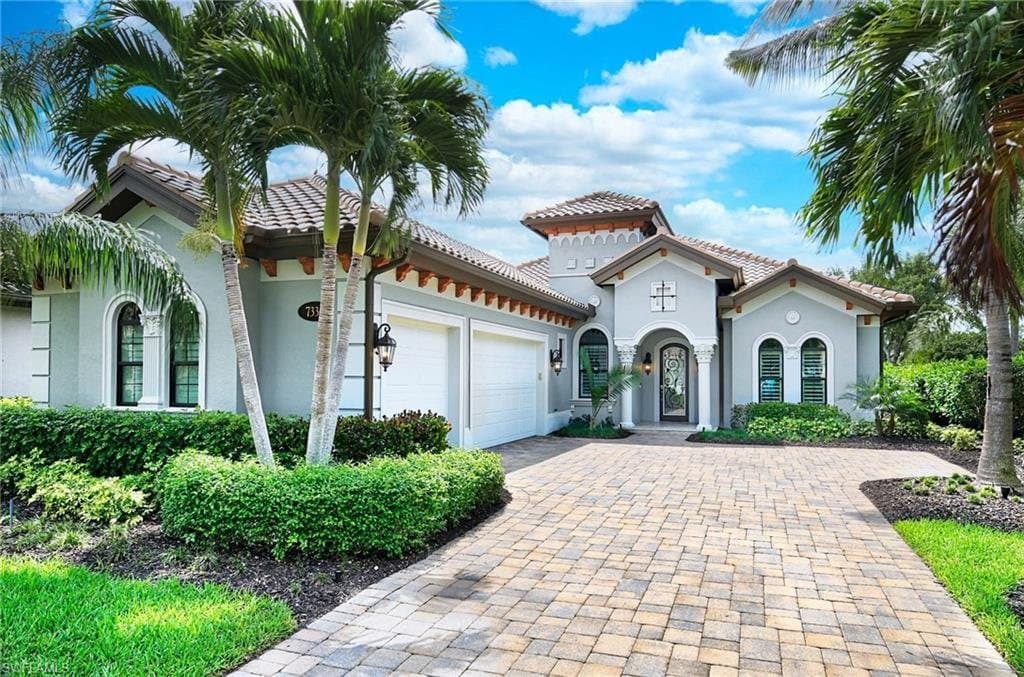 Front entrance of a home in Lantana at Olde Cypress