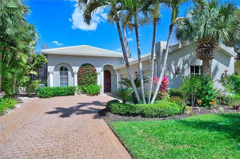 3133 Terramar Dr, Naples