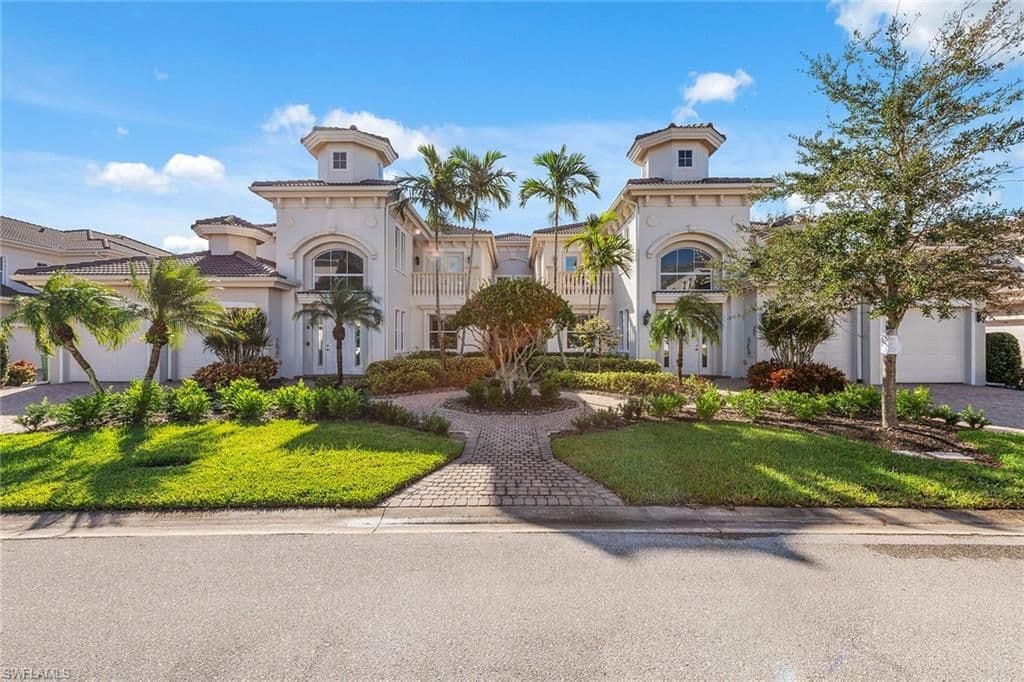 513 Avellino Isles Cir #36202, Naples