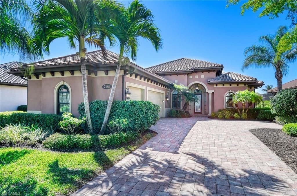 7348 Lantana Way, Naples