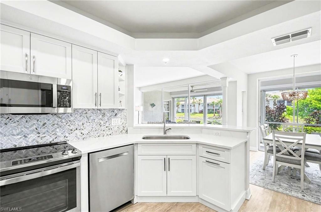 6842 Lantana Bridge Rd #102 - Photo 3