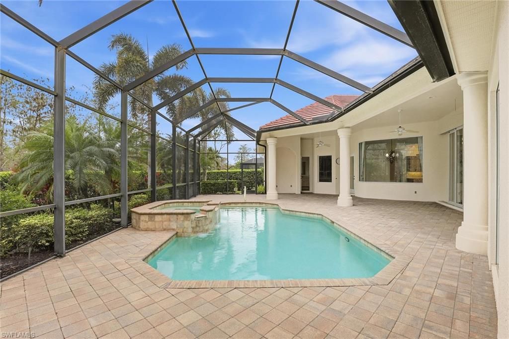 7480 Treeline Dr - Photo 4